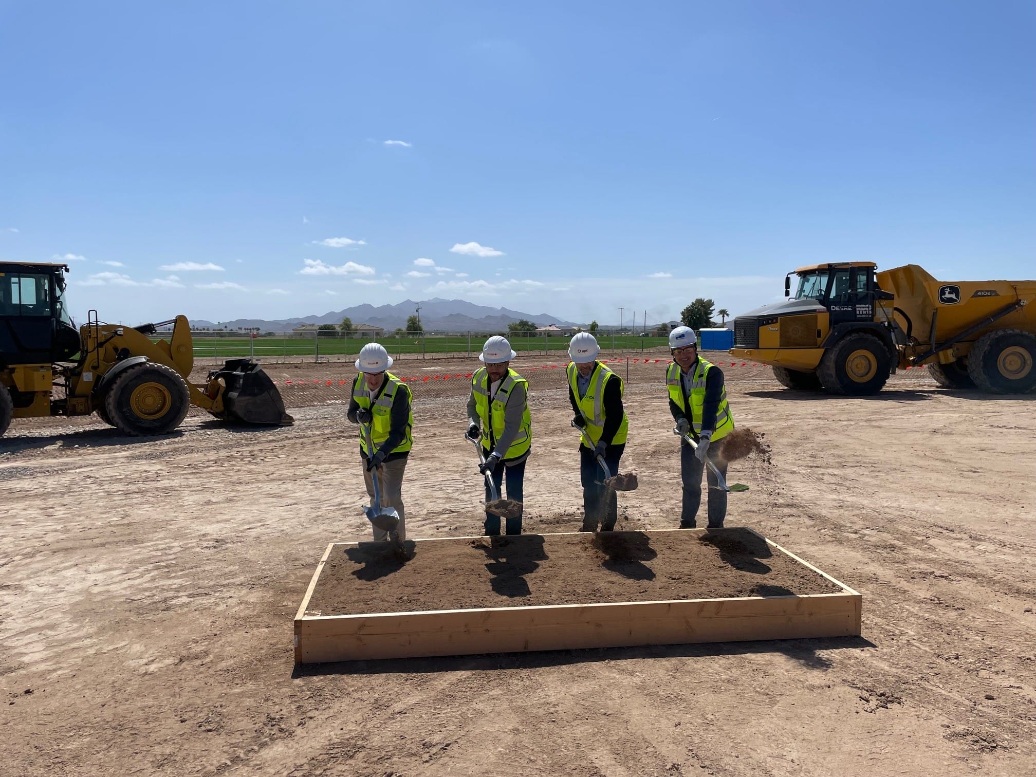 Resource Box Header Strata Clean Energy Breaks Ground on 600 MWh Justice Energy Storage Project Near Phoenix